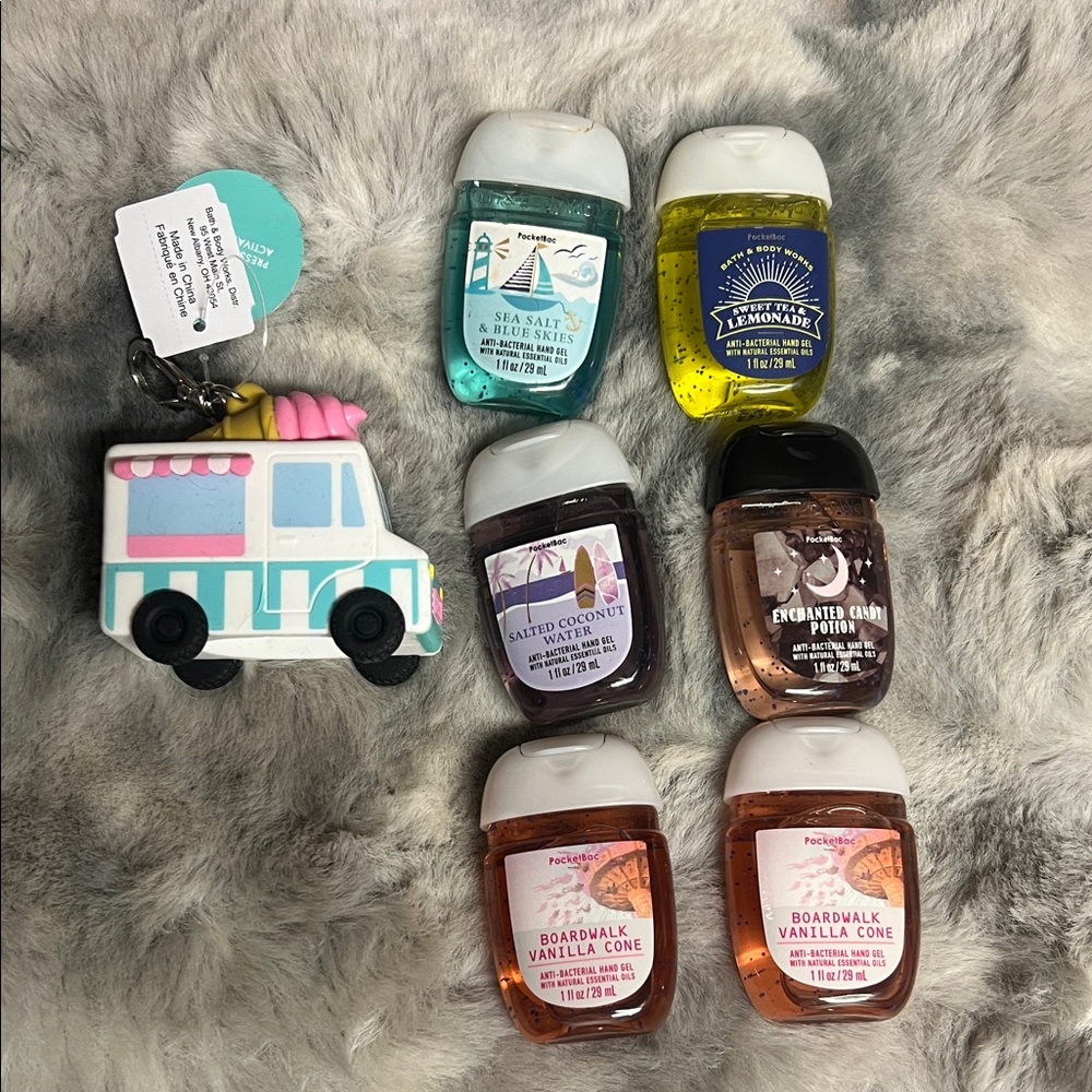 PocketBac Hand Sanitizer Set with Holder
